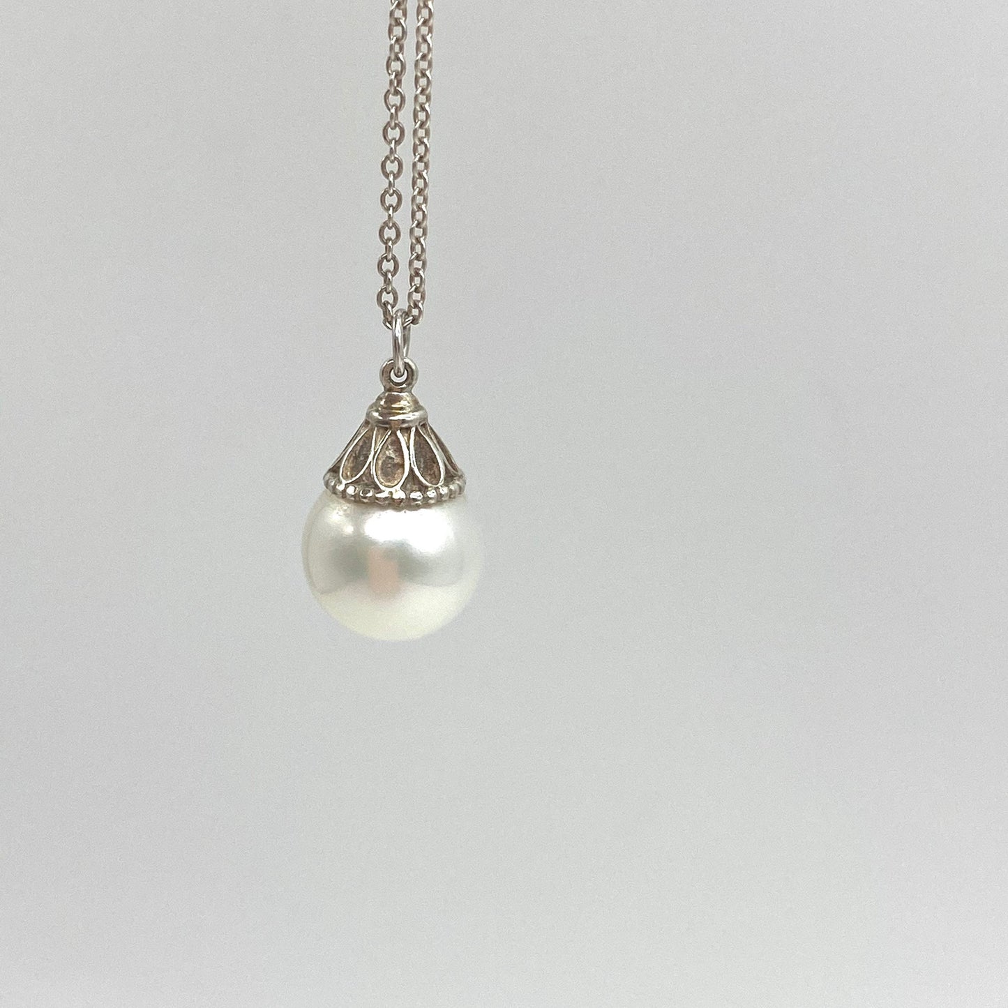 Tiffany and Co Ziegfeld Single Freshwater Pearl Necklace in Original Pouch and Original Iconic Box