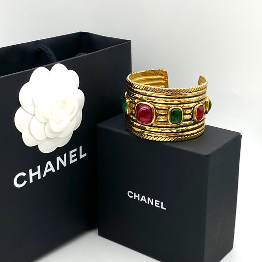 Chanel 1984 Gripoix Cuff