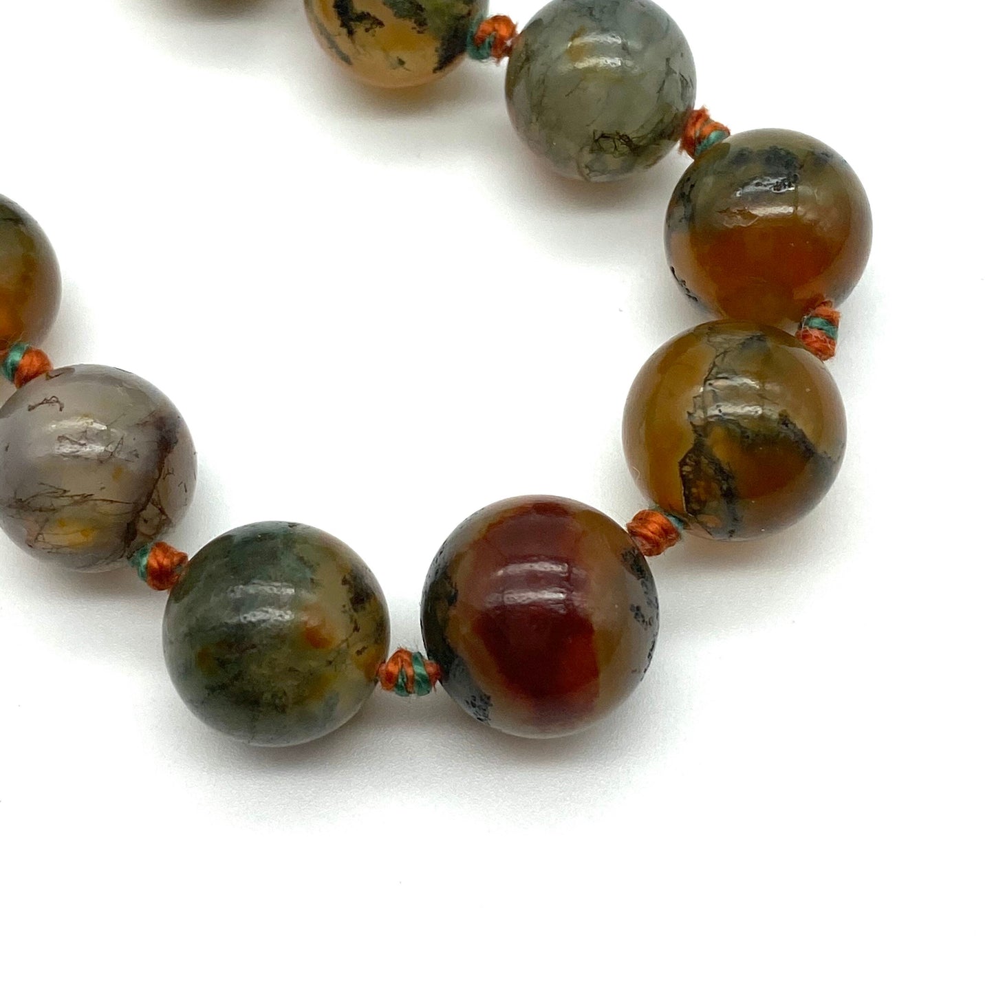 Moss Agate 1940's Graduated Hand Knotted Necklace 46cm