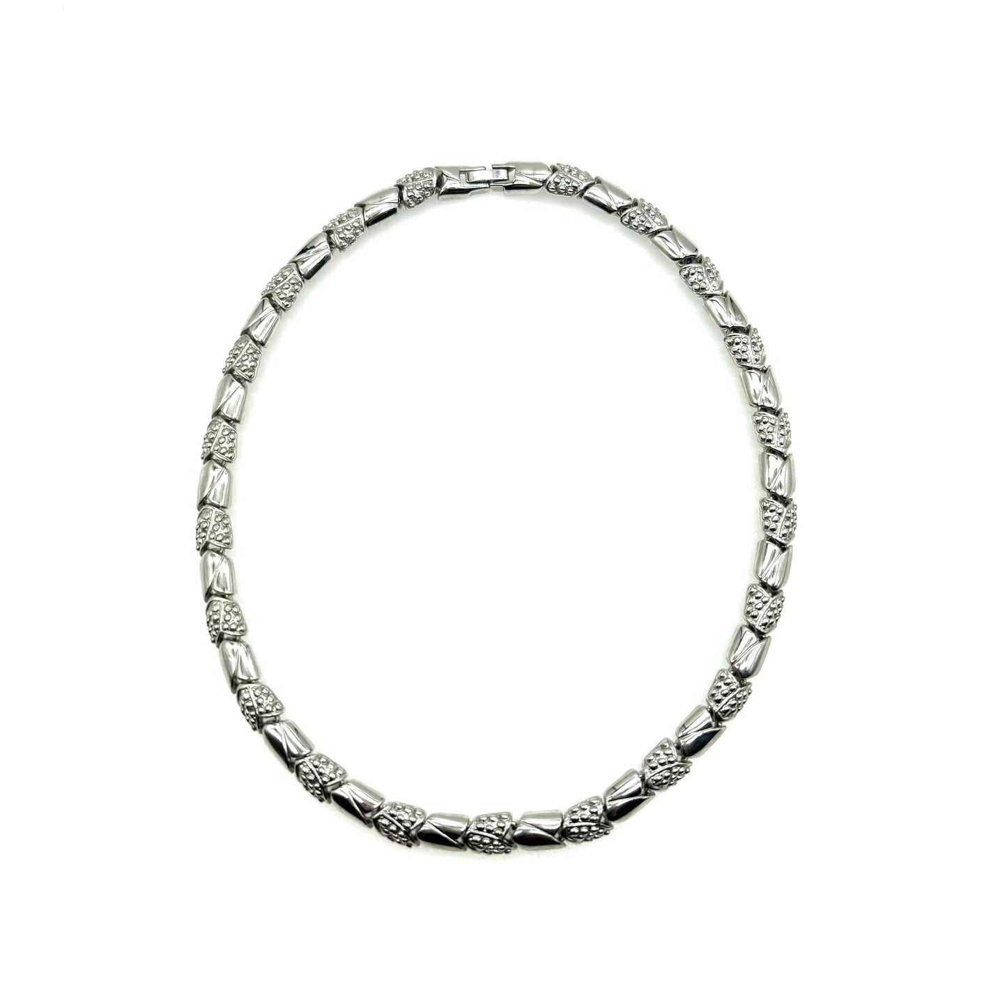 Unsigned Textured and Smooth Link Necklace