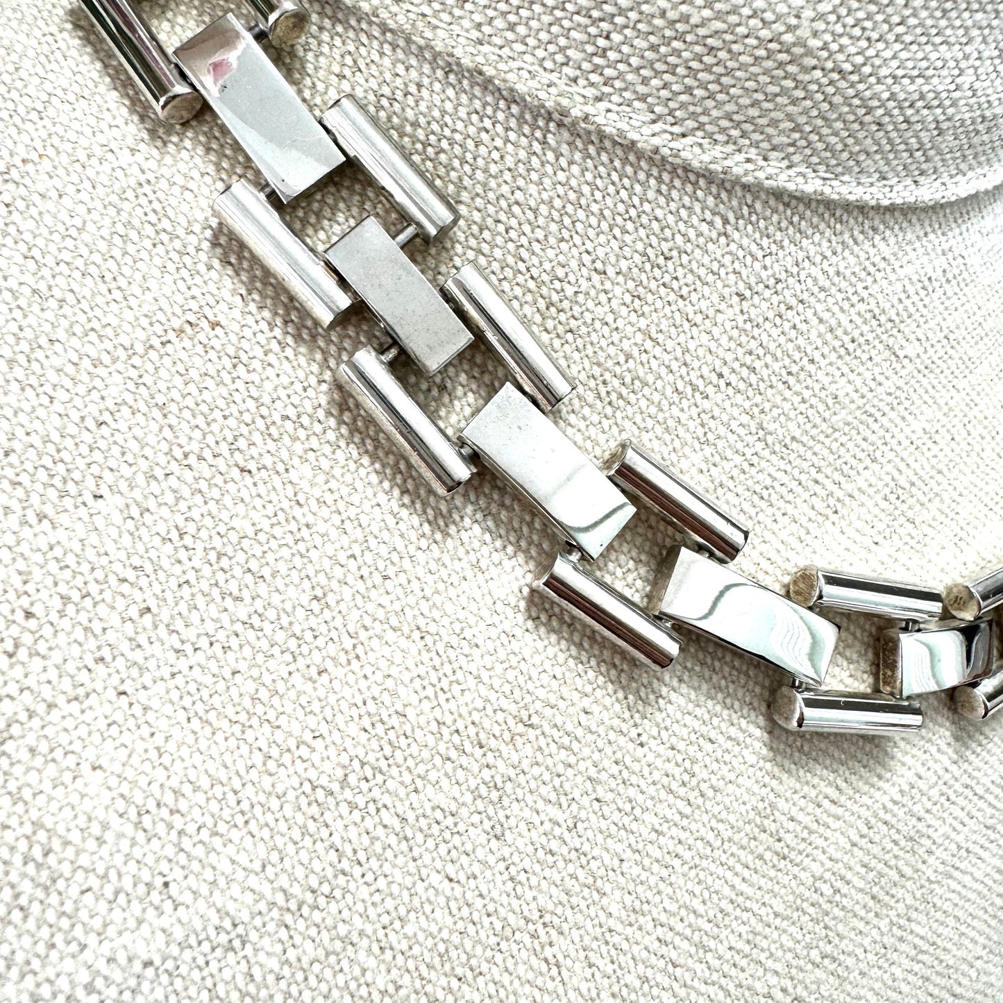 Unsigned Silver Tone Chunky Link Necklace