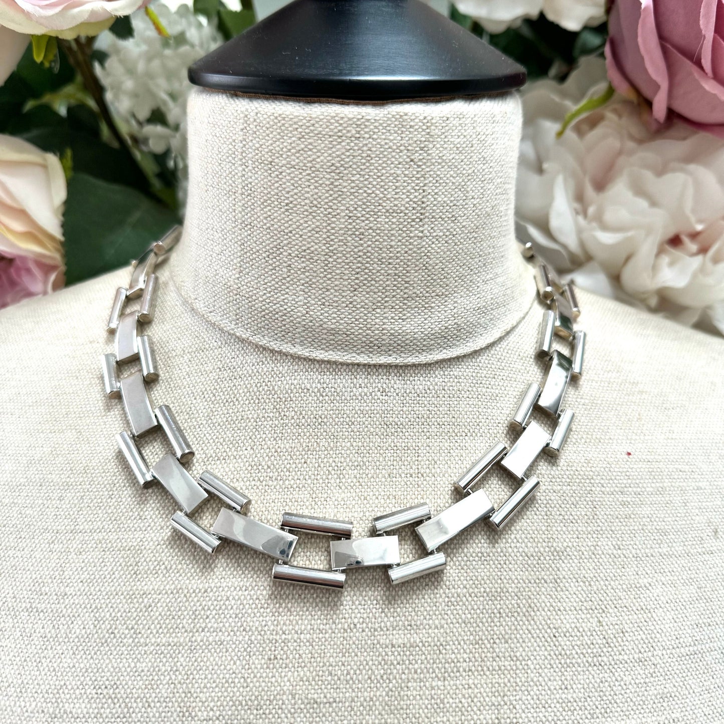 Unsigned Silver Tone Chunky Link Necklace