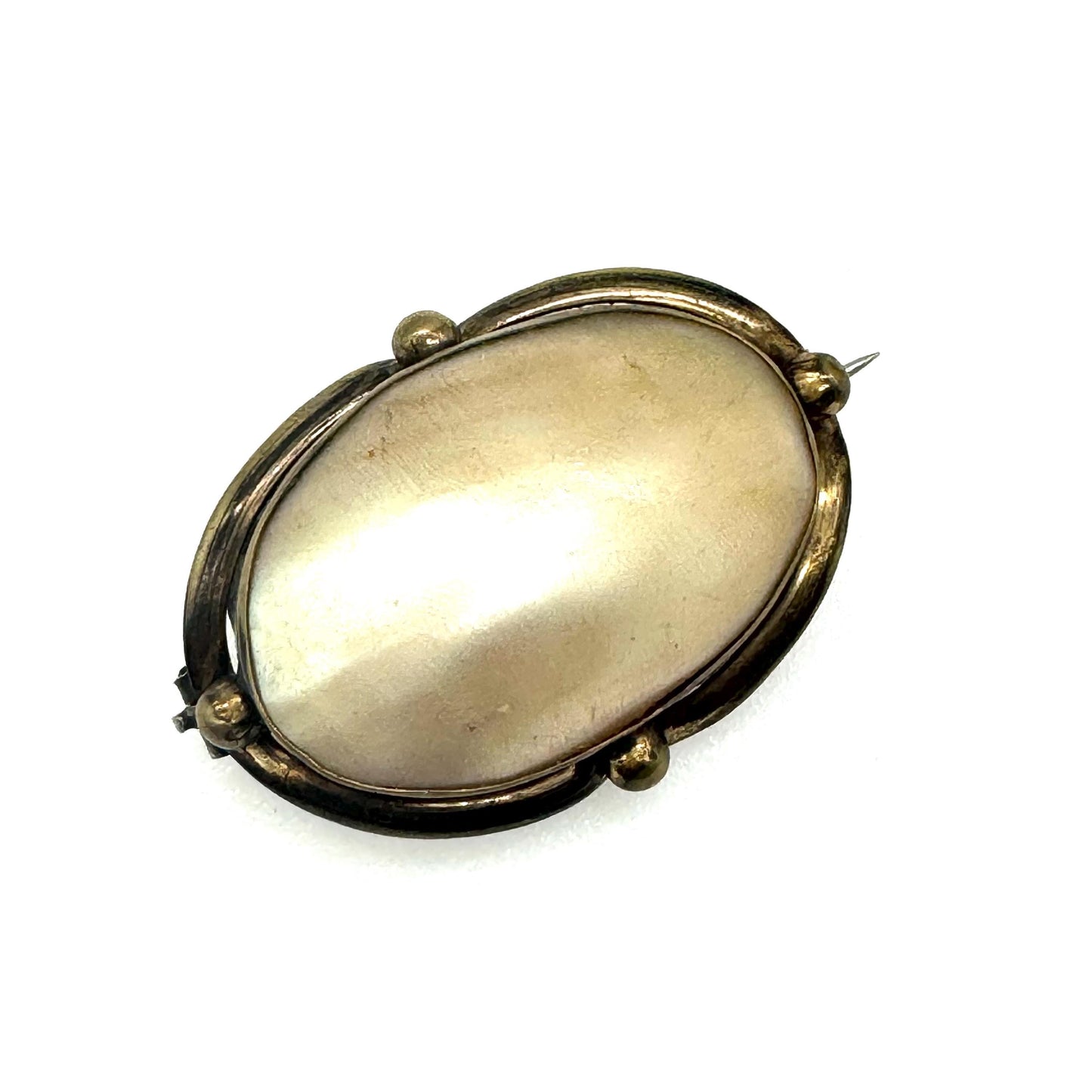 Antique Coque De Perle Mother of Pearl Pinchbeck Brooch