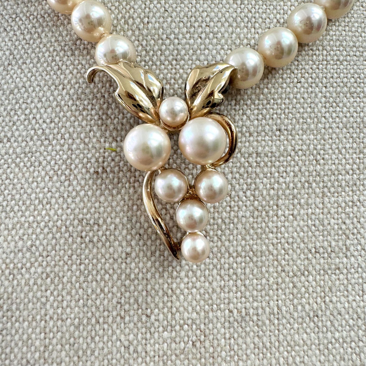 Majorica Hand Knotted Pearl Necklace with Asymmetrical Integral 925 Silver (Gold Vermeil) Grape or Flower Pendant Front Fastening