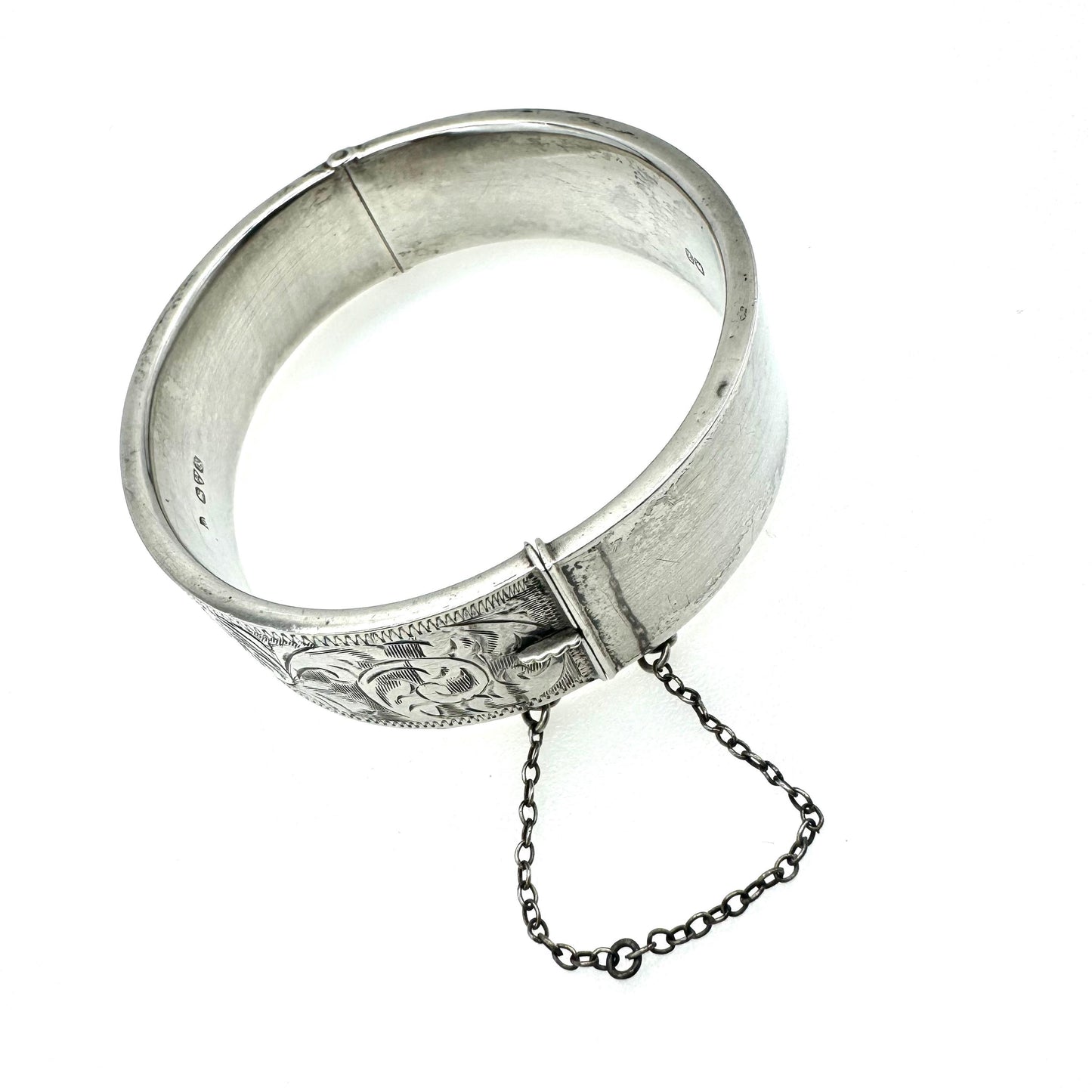 1942 Chester Engraved Silver Hinged Bangle