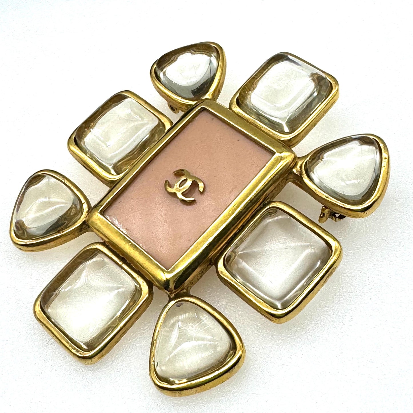 Chanel Spring 1996 Faux Rock Crystal Sugarloaf Cabochons and Salmon Plaque Brooch with Chanel Box