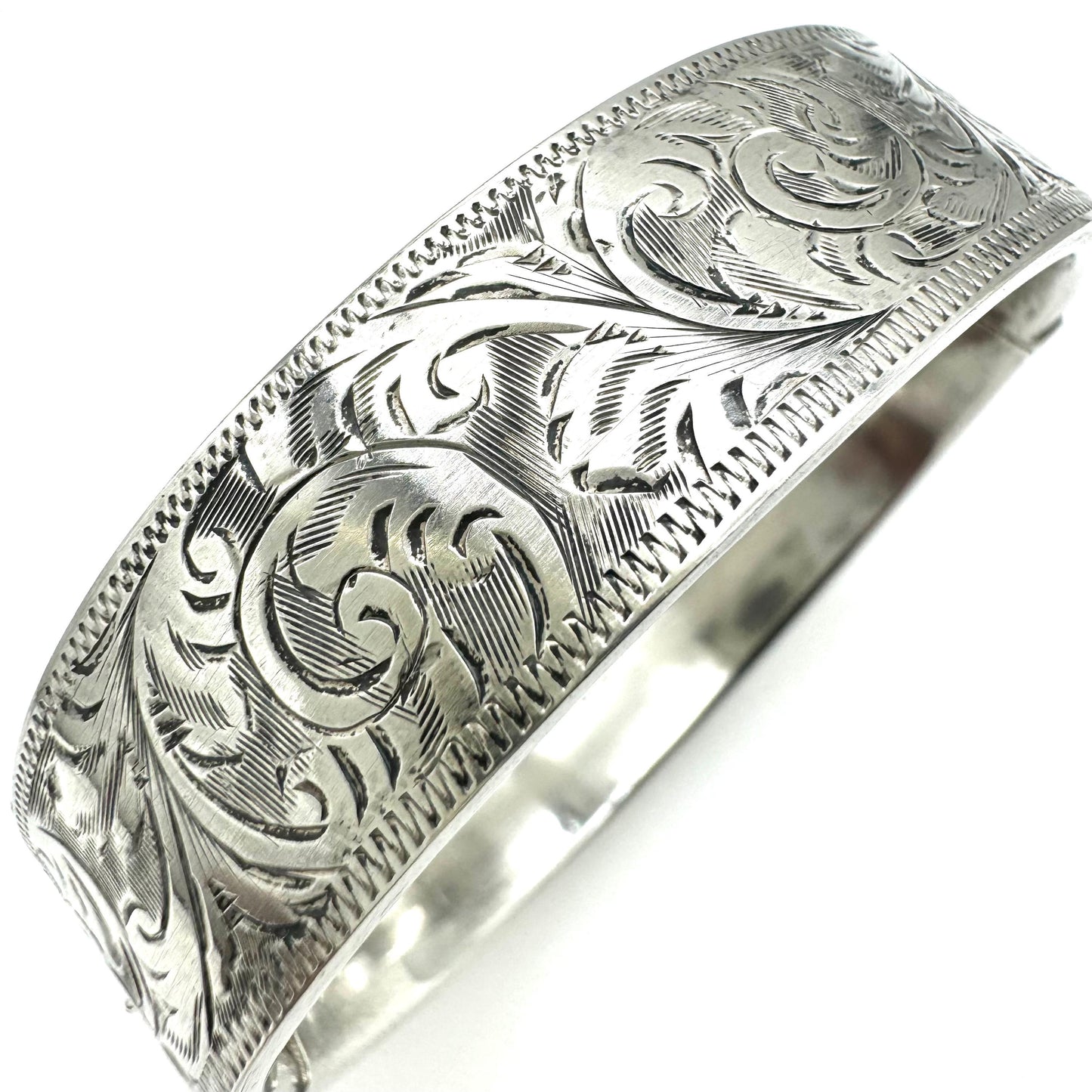 1942 Chester Engraved Silver Hinged Bangle