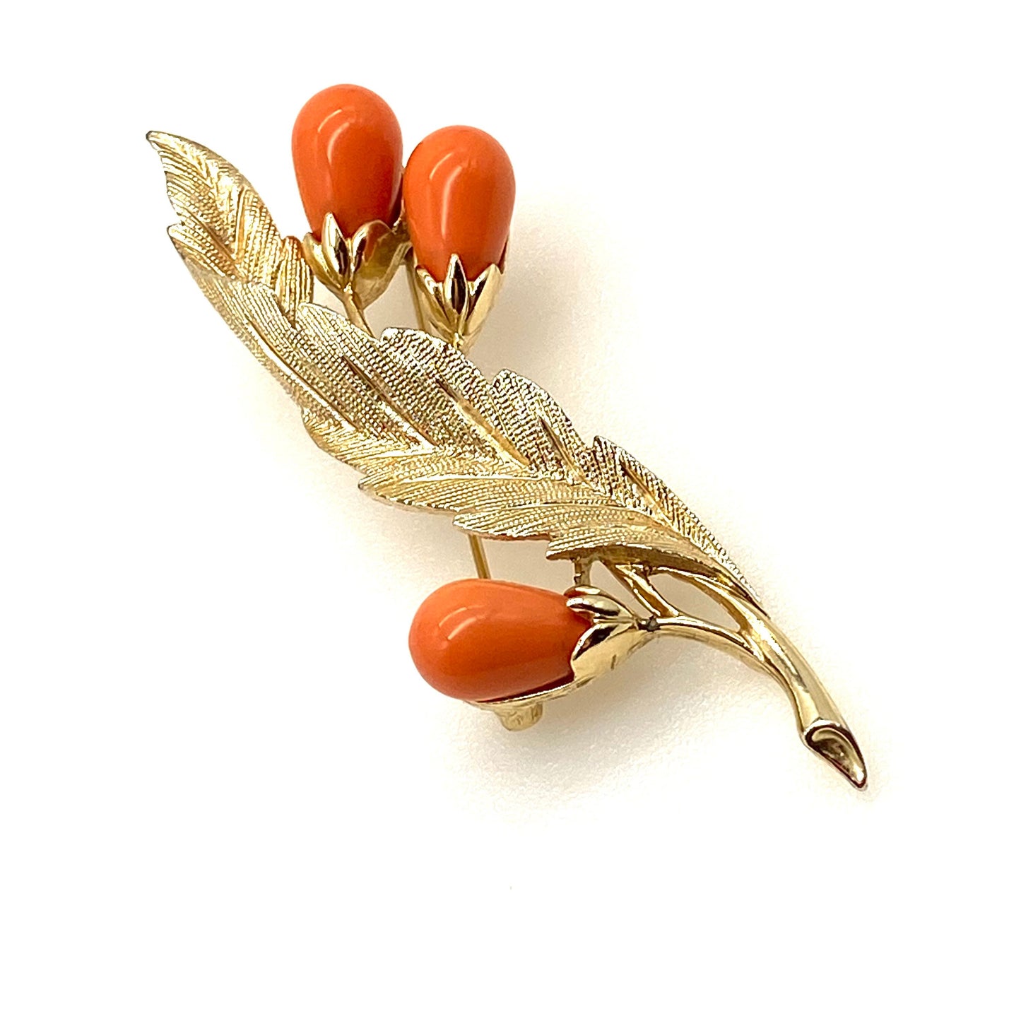 Sarah Coventry 'Bittersweet Berries' 1963 Peach Toned Lucite Berries Brooch