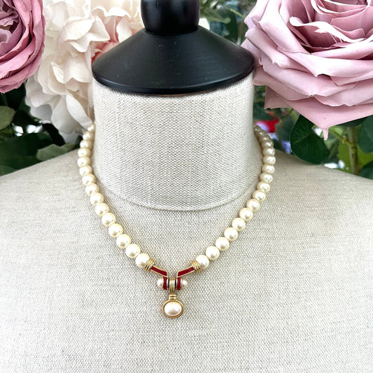 Richelieu Faux Pearl Necklace with Integral Enamel Pendant